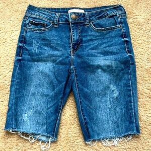 Clothes for teens and kids.